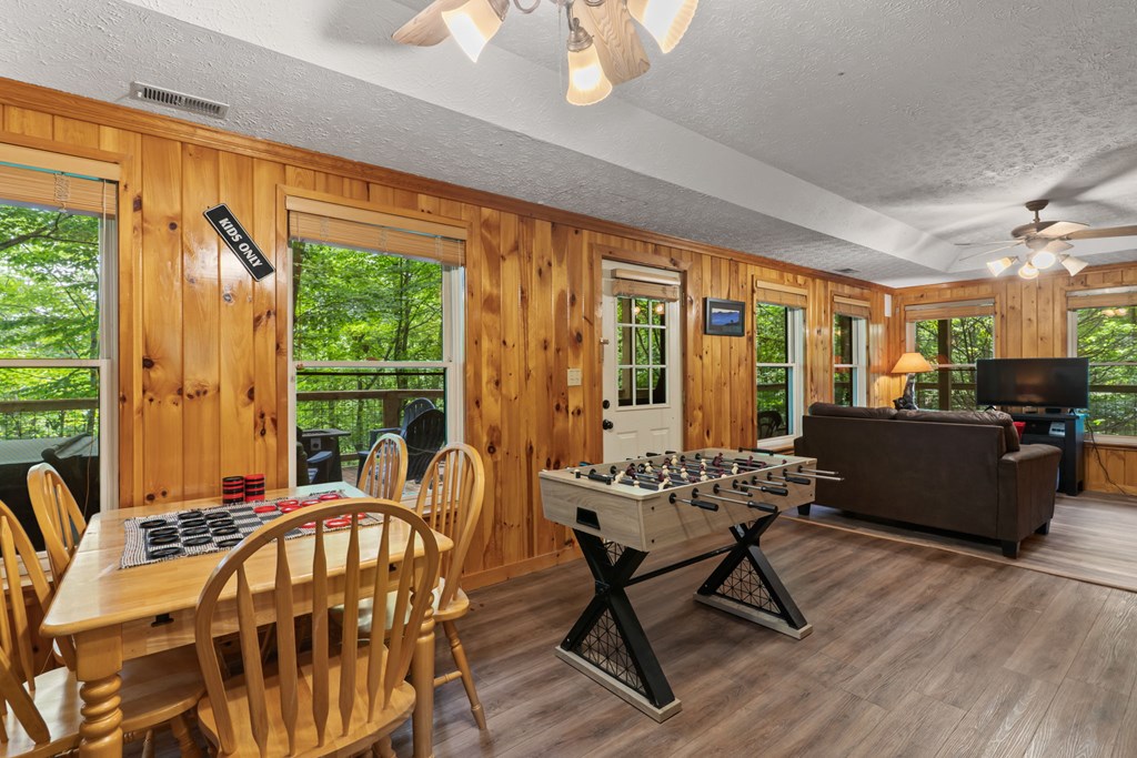 396 Mountain Tops Circle