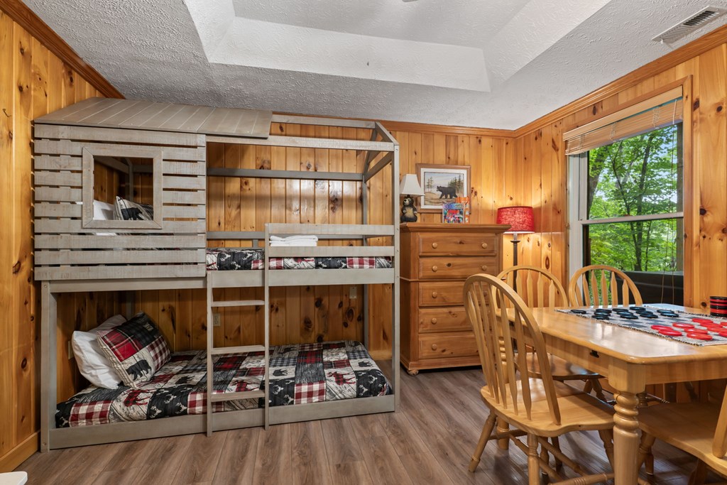 396 Mountain Tops Circle