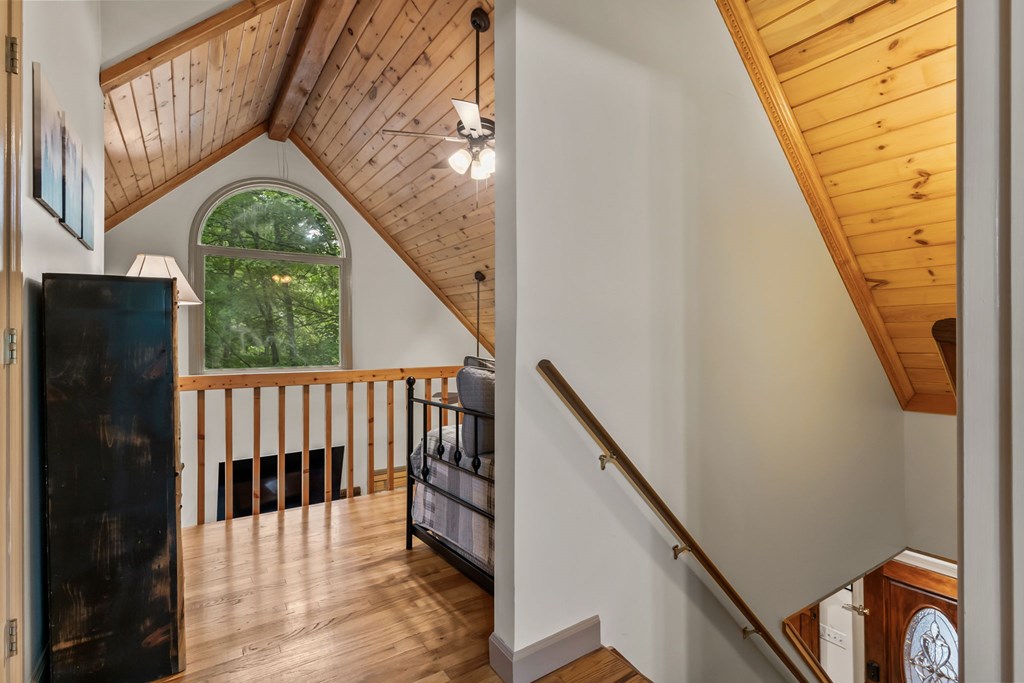396 Mountain Tops Circle
