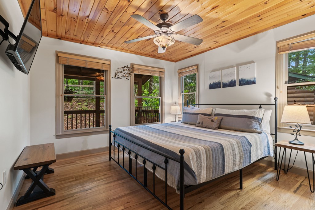 396 Mountain Tops Circle