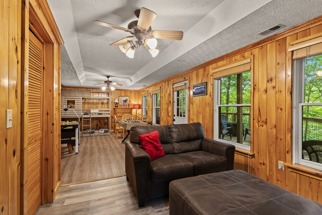 396 Mountain Tops Circle