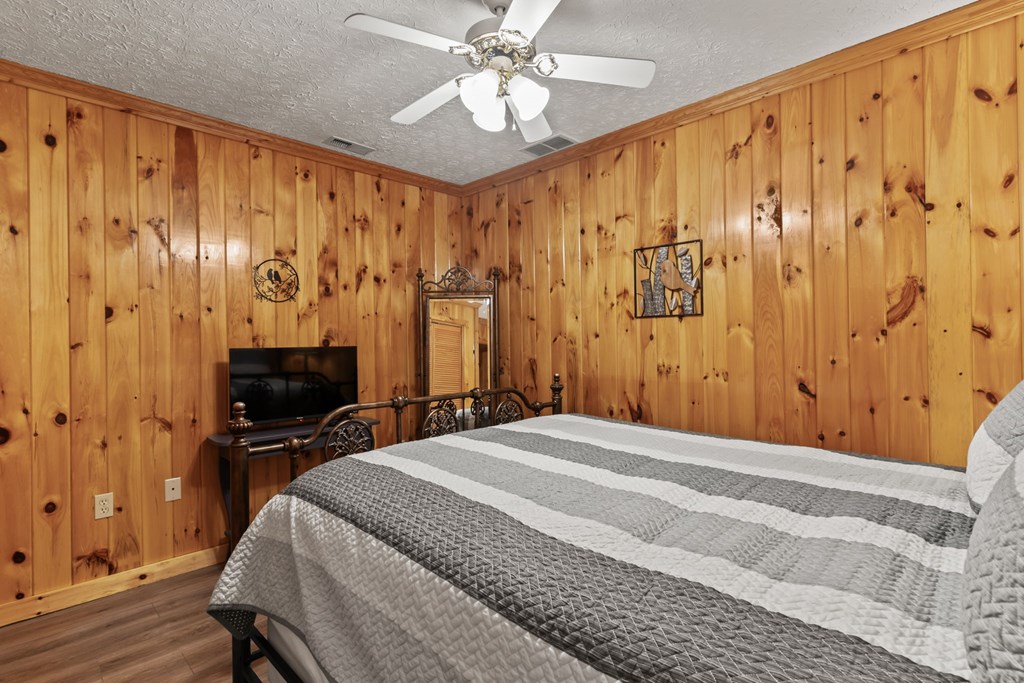 396 Mountain Tops Circle