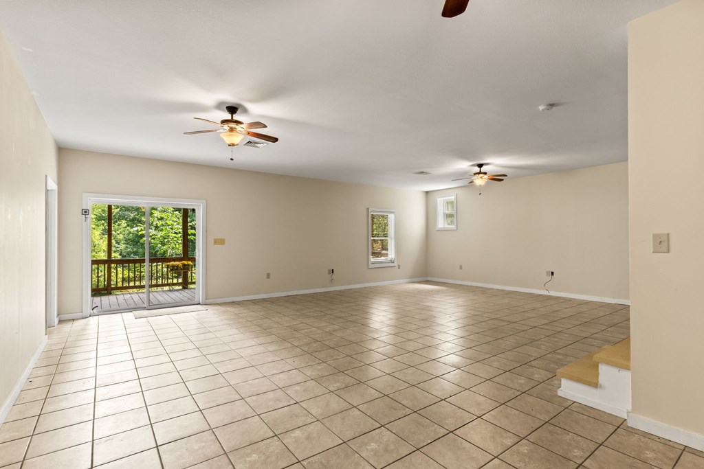 5516 Highway 30