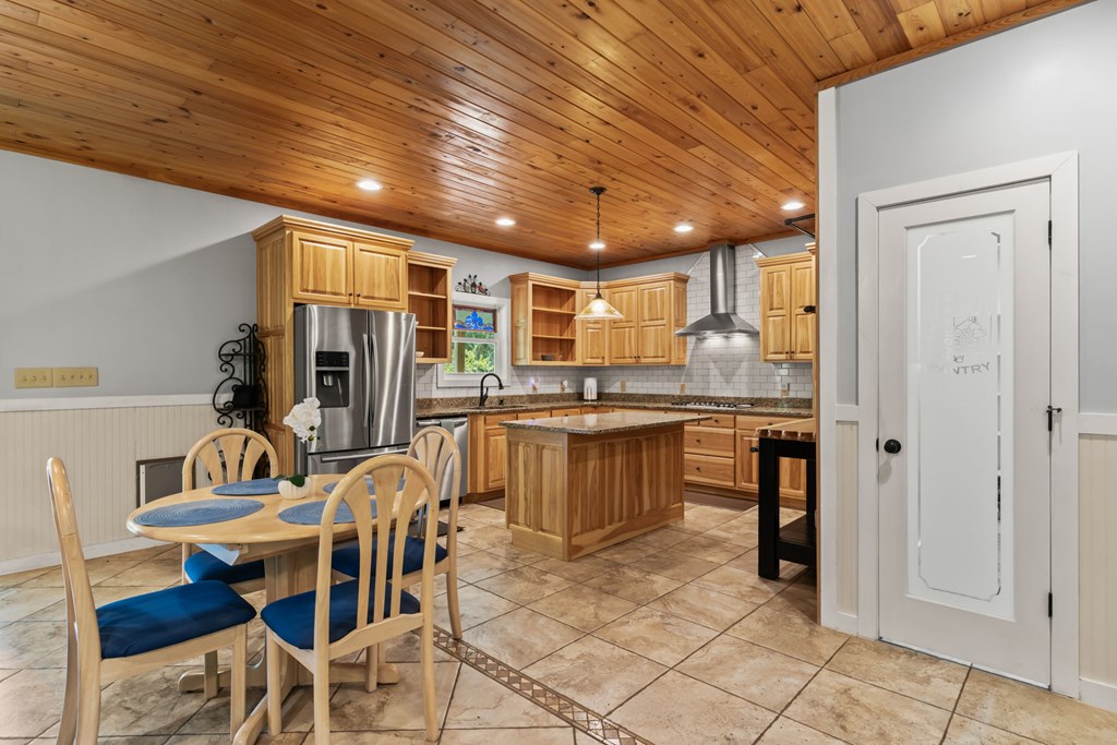 5516 Highway 30