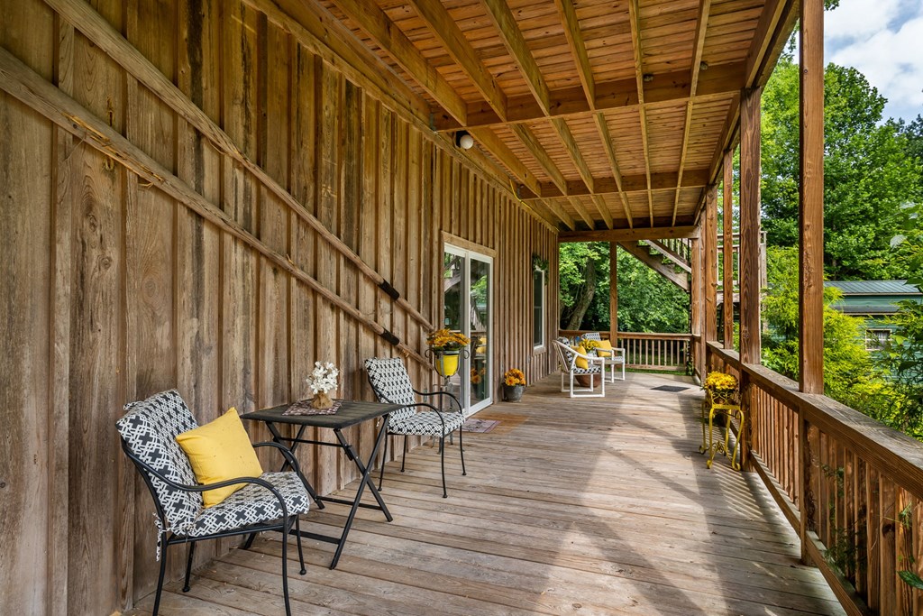 5516 Highway 30