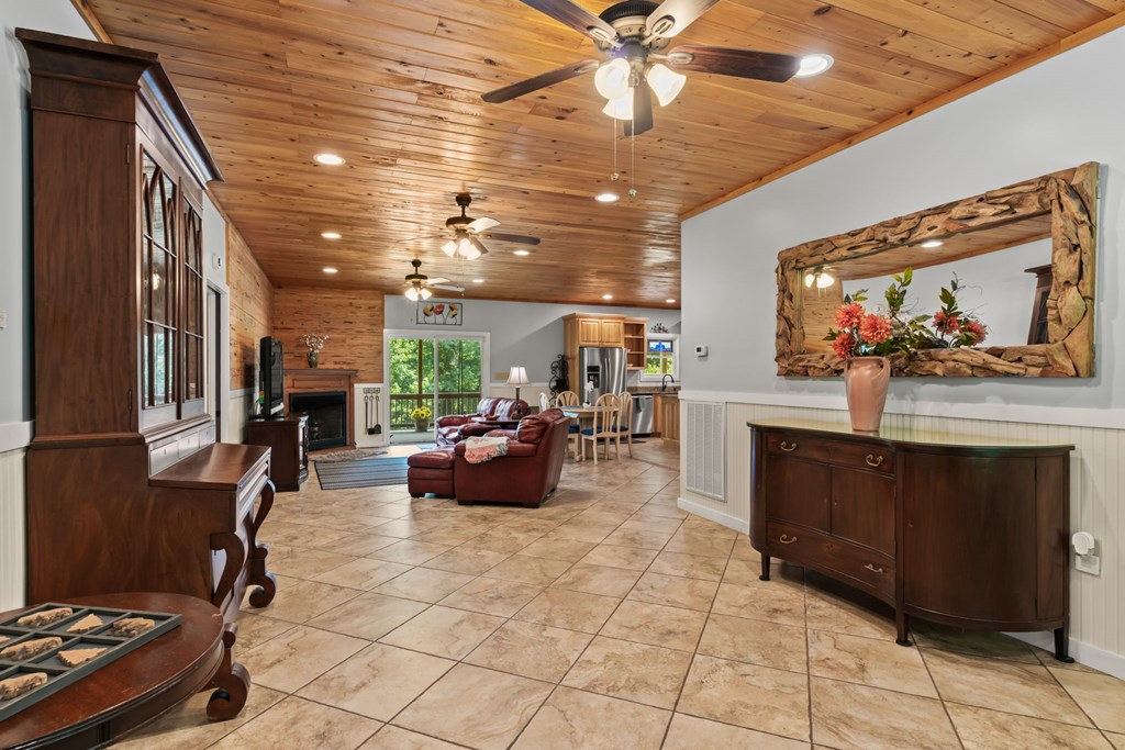5516 Highway 30
