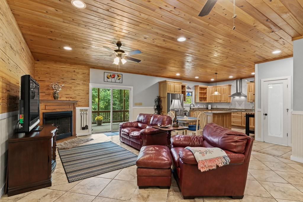 5516 Highway 30
