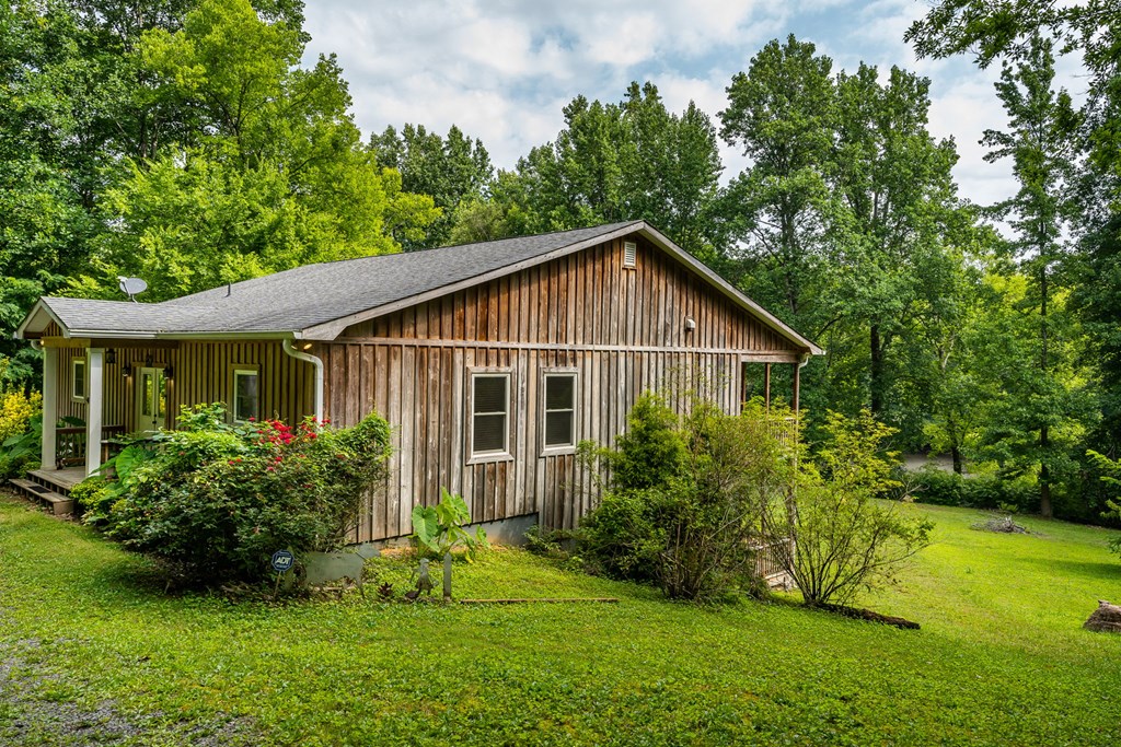 5516 Highway 30