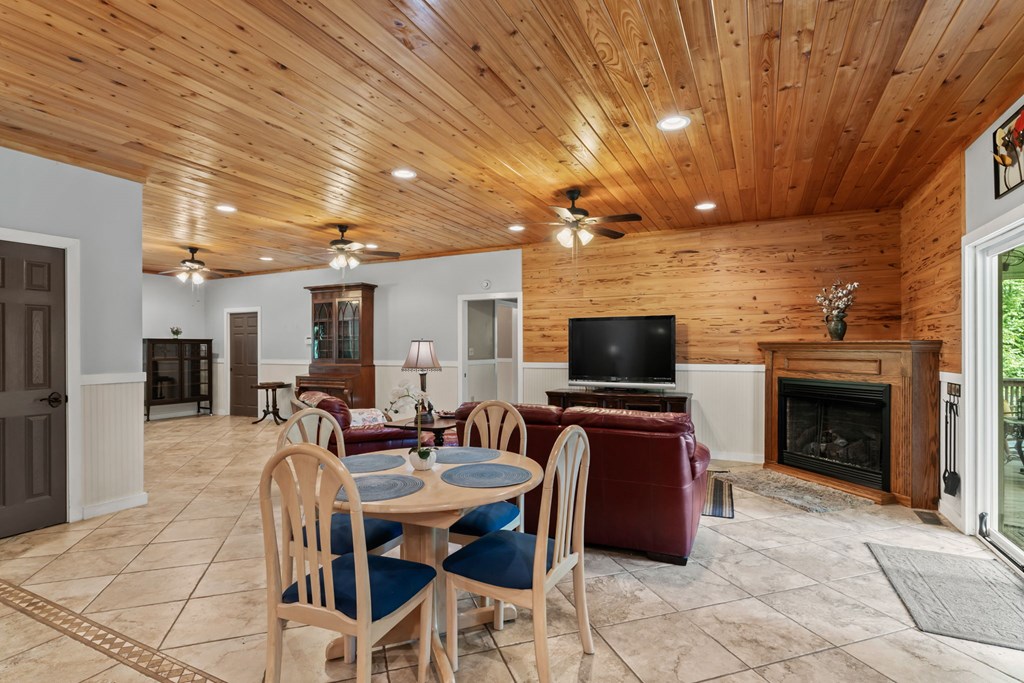 5516 Highway 30
