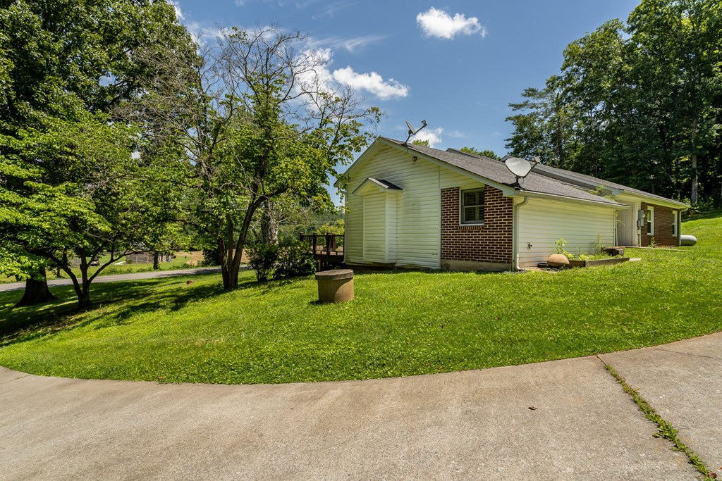 13224 Old Hwy 76