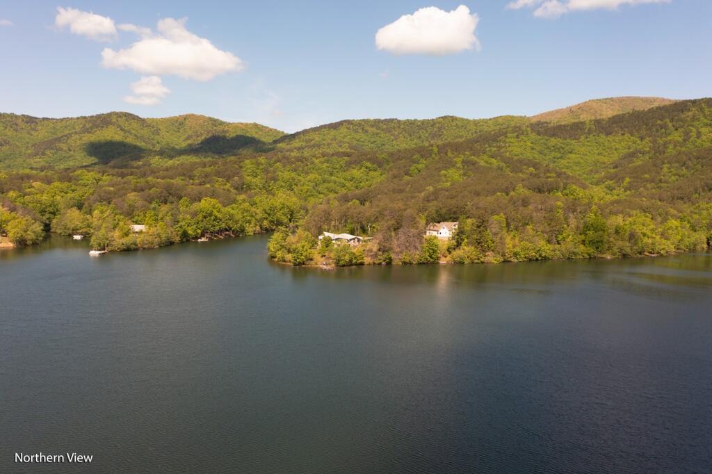115 Lakeview Drive