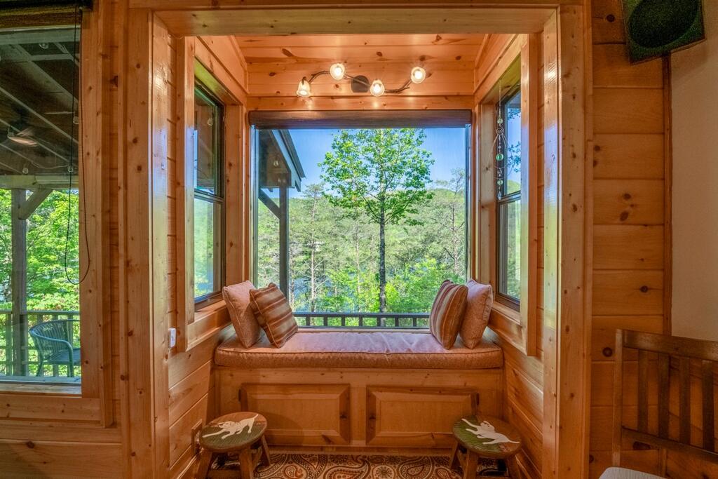 115 Lakeview Drive