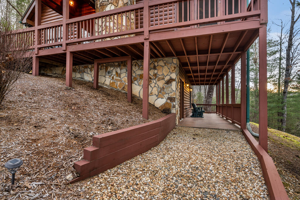 131 Toccoa Overlook Lane