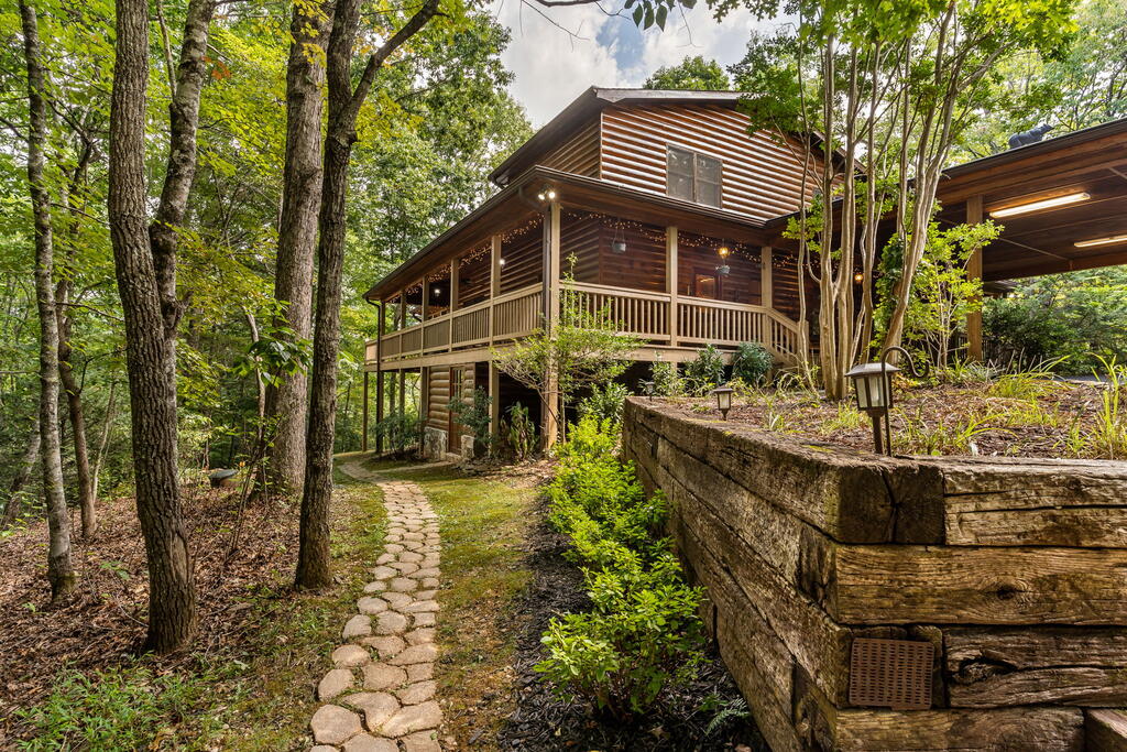 51 Cornerstone Court