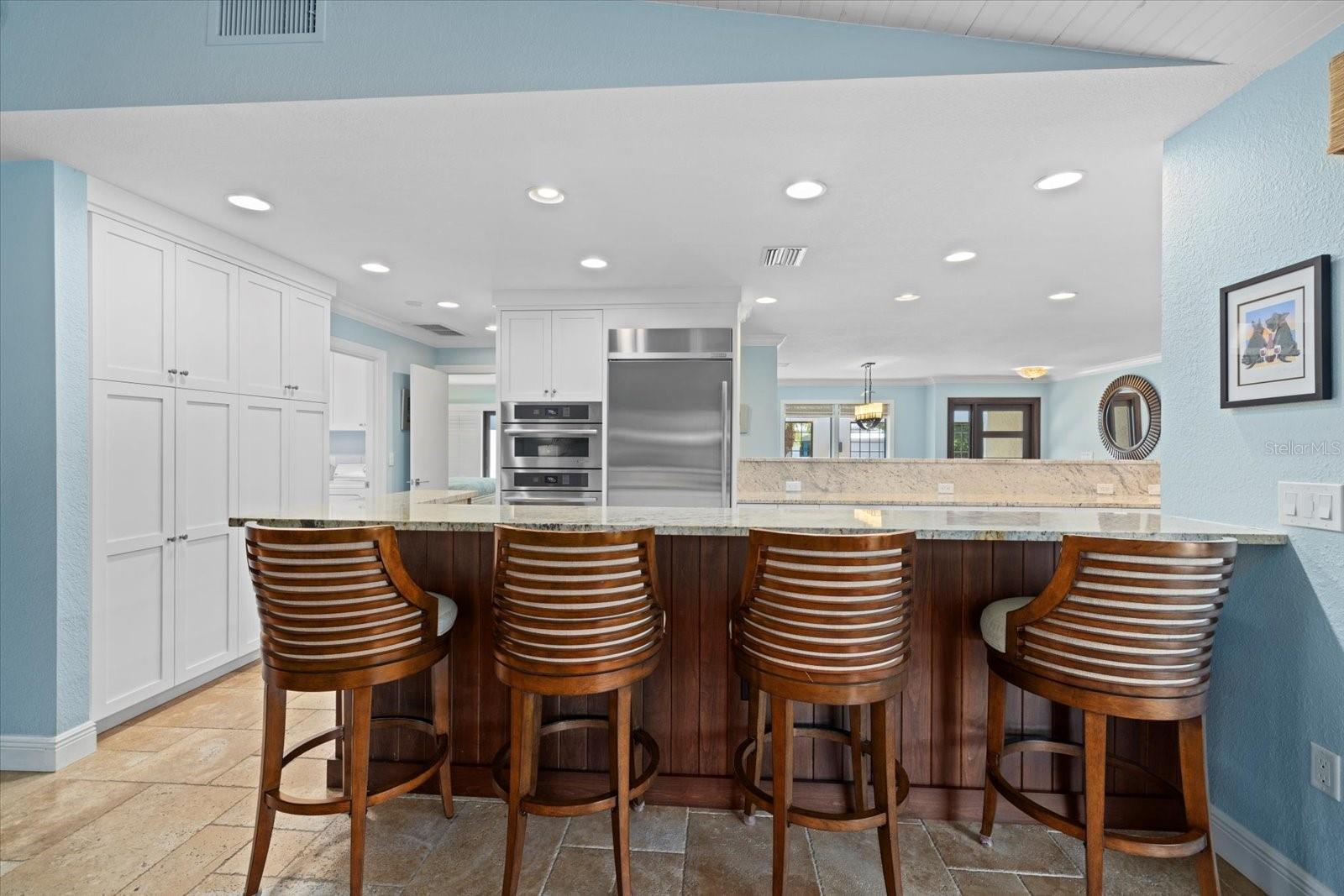 432 PARTRIDGE CIR