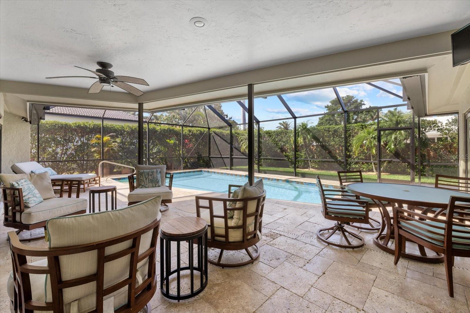 432 PARTRIDGE CIR