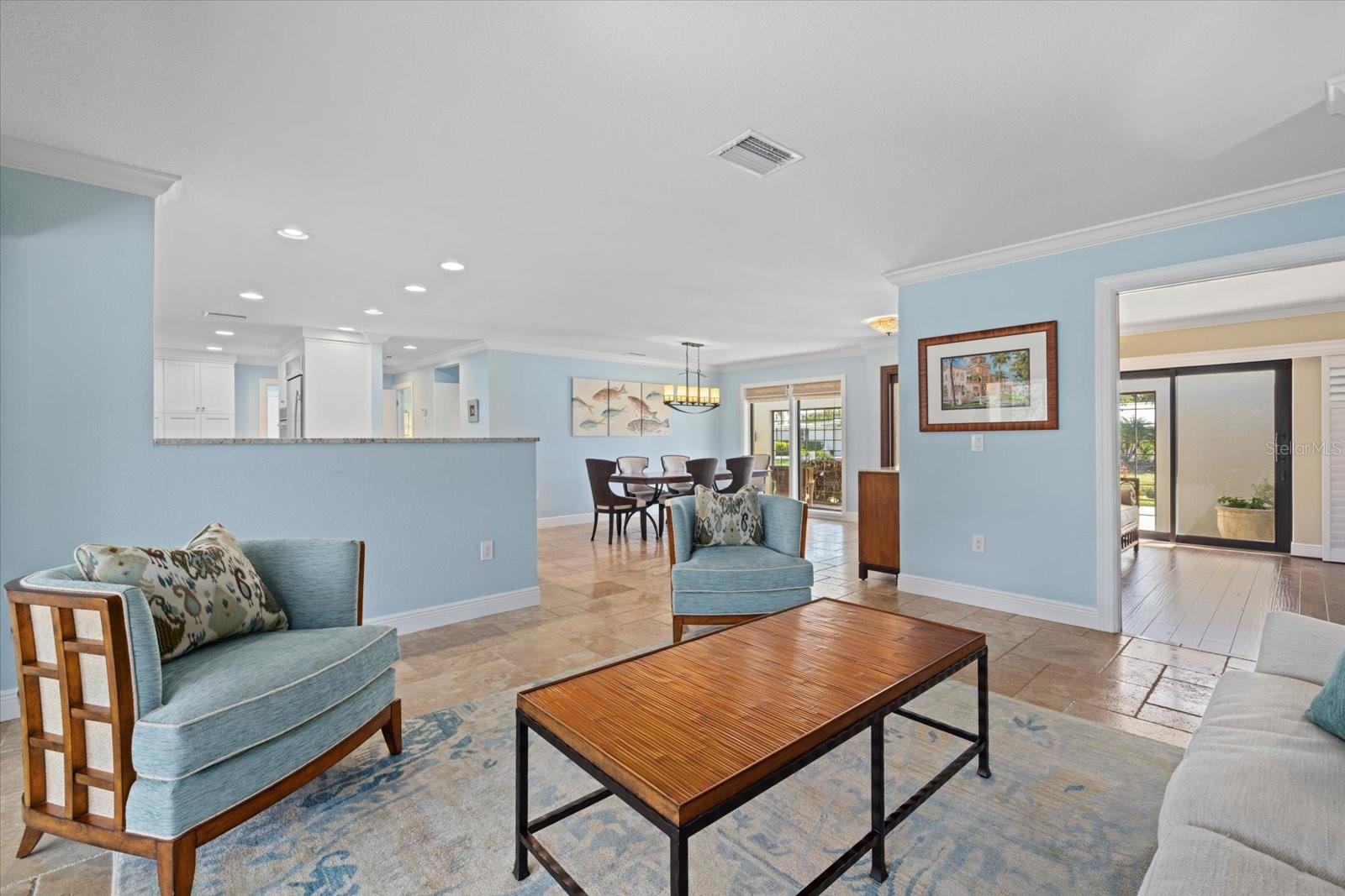 432 PARTRIDGE CIR