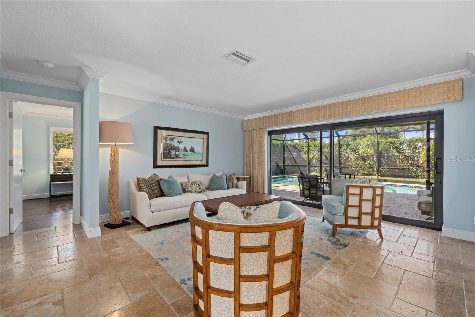432 PARTRIDGE CIR