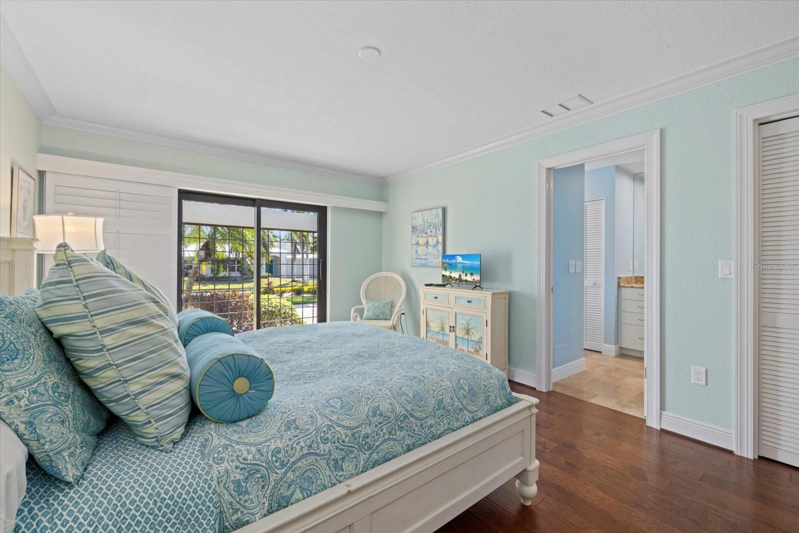 432 PARTRIDGE CIR