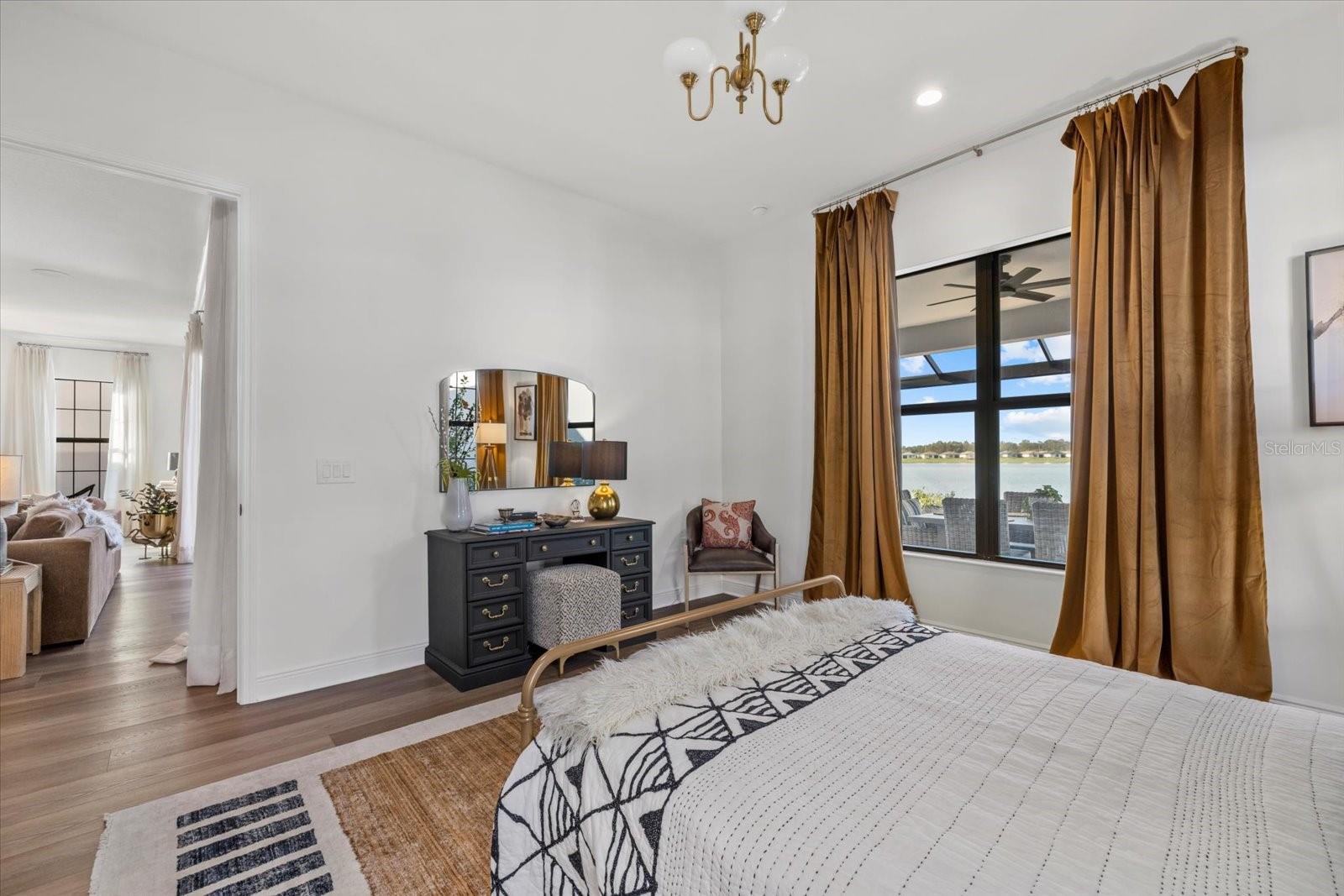 6349 ISLA DEL RAY AVE