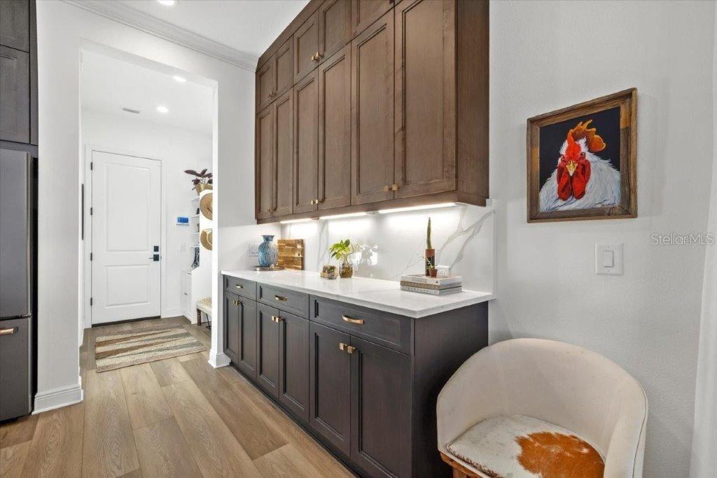 6349 ISLA DEL RAY AVE