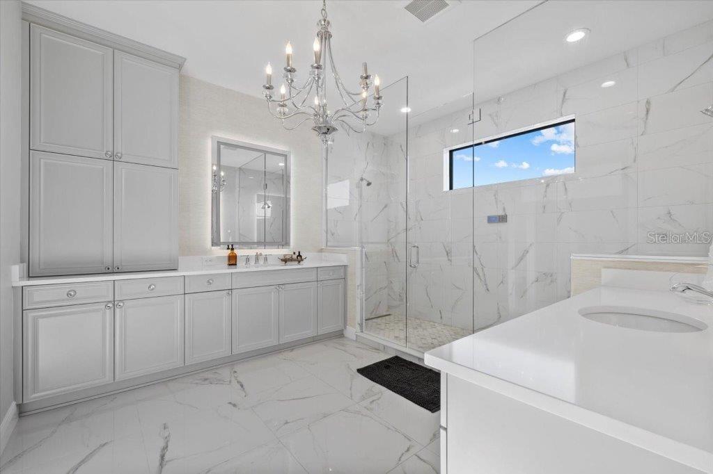 6349 ISLA DEL RAY AVE