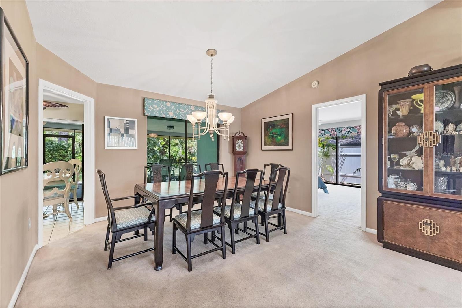 5037 WILLOW LEAF WAY