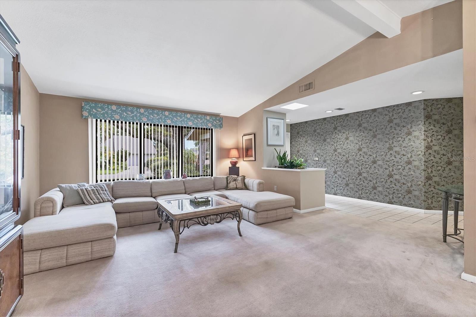 5037 WILLOW LEAF WAY