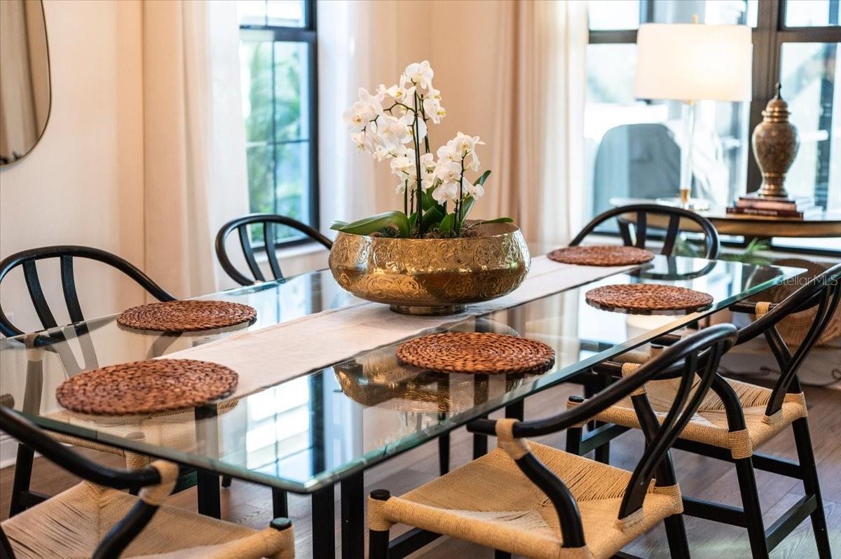 6349 ISLA DEL RAY AVE