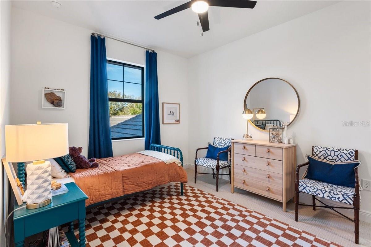 6349 ISLA DEL RAY AVE