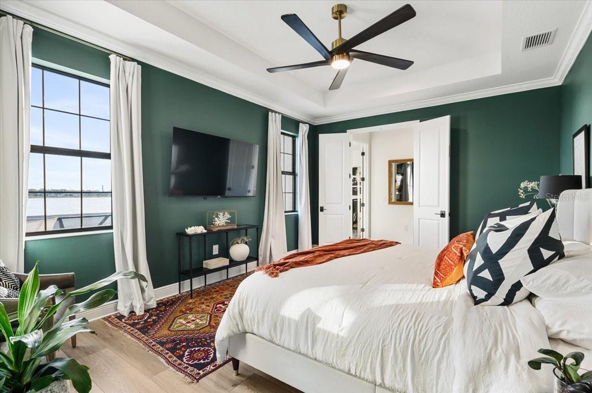 6349 ISLA DEL RAY AVE