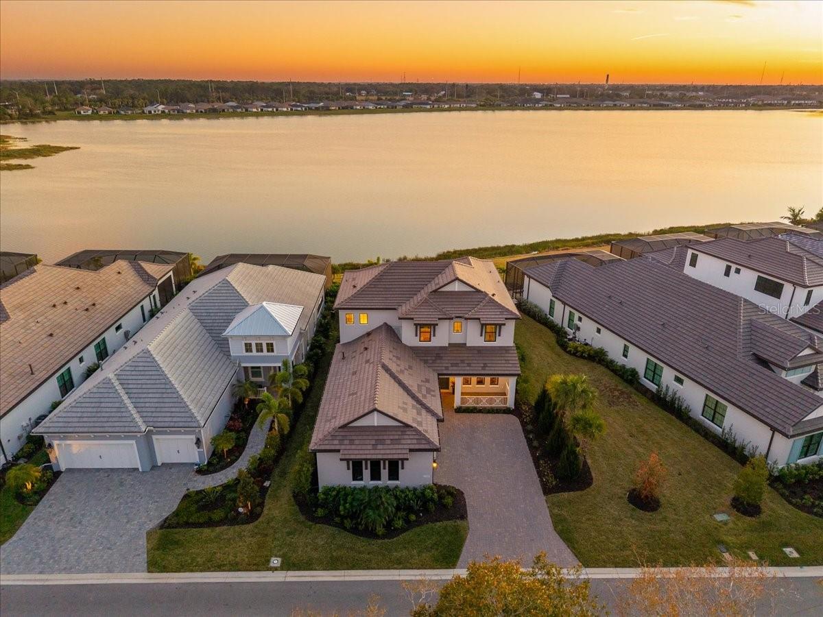 6349 ISLA DEL RAY AVE