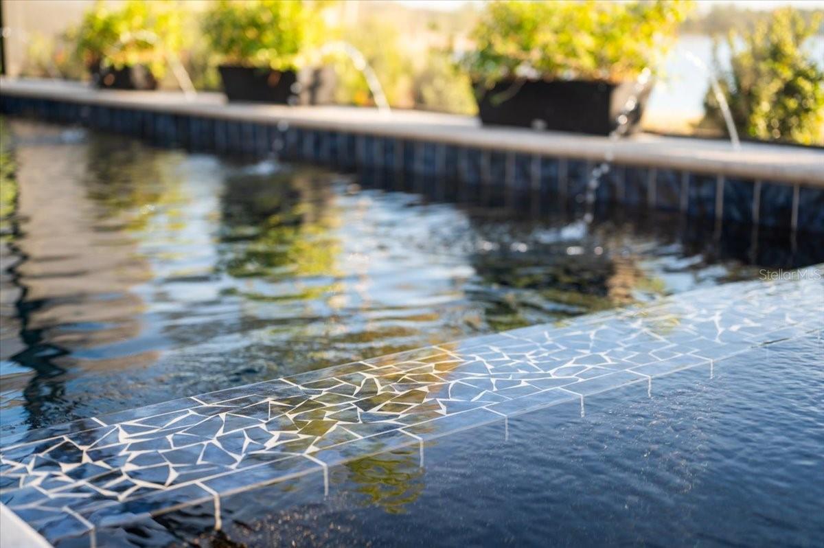 6349 ISLA DEL RAY AVE