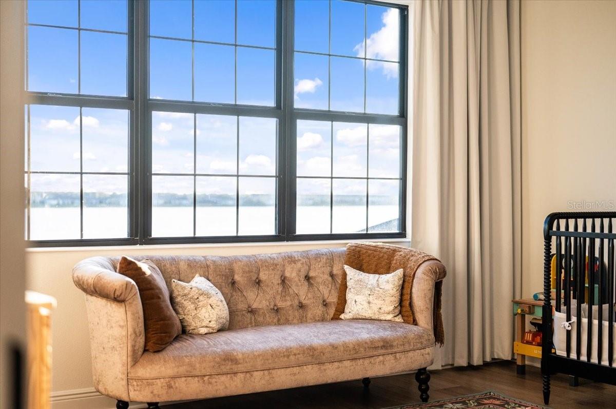 6349 ISLA DEL RAY AVE