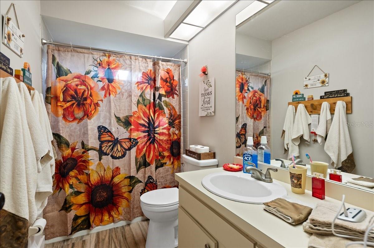 5438 DOMINICA CIR