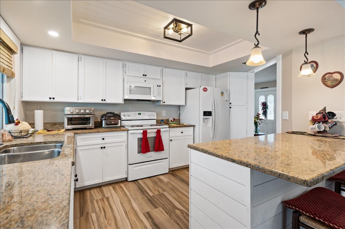 5438 DOMINICA CIR