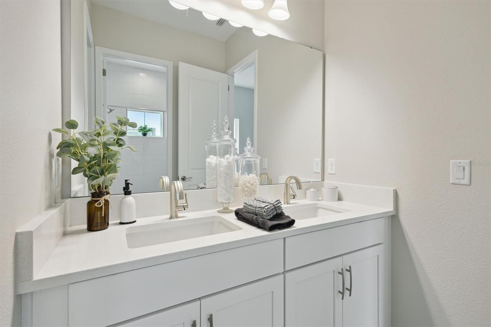 17721 ROOST PL