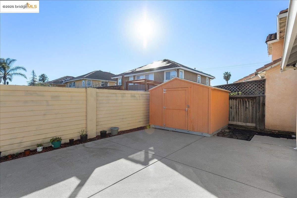 2007 Rock Springs Dr