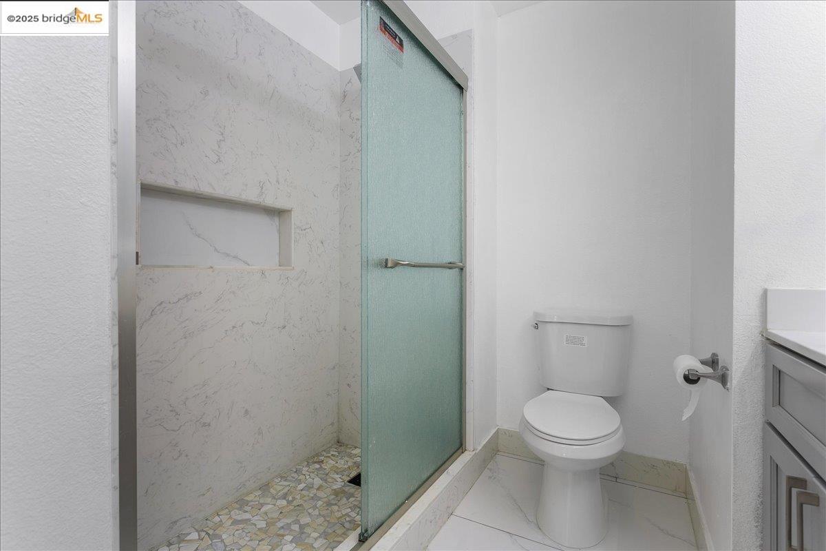 2007 Rock Springs Dr