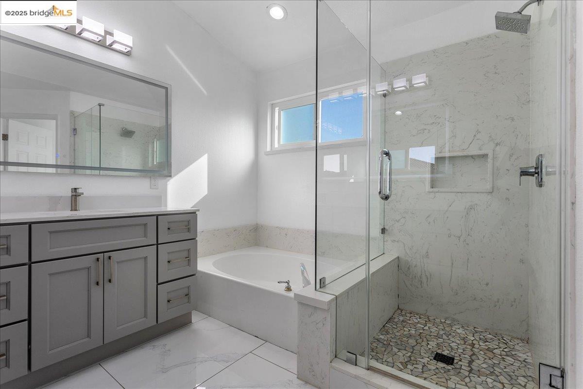 2007 Rock Springs Dr