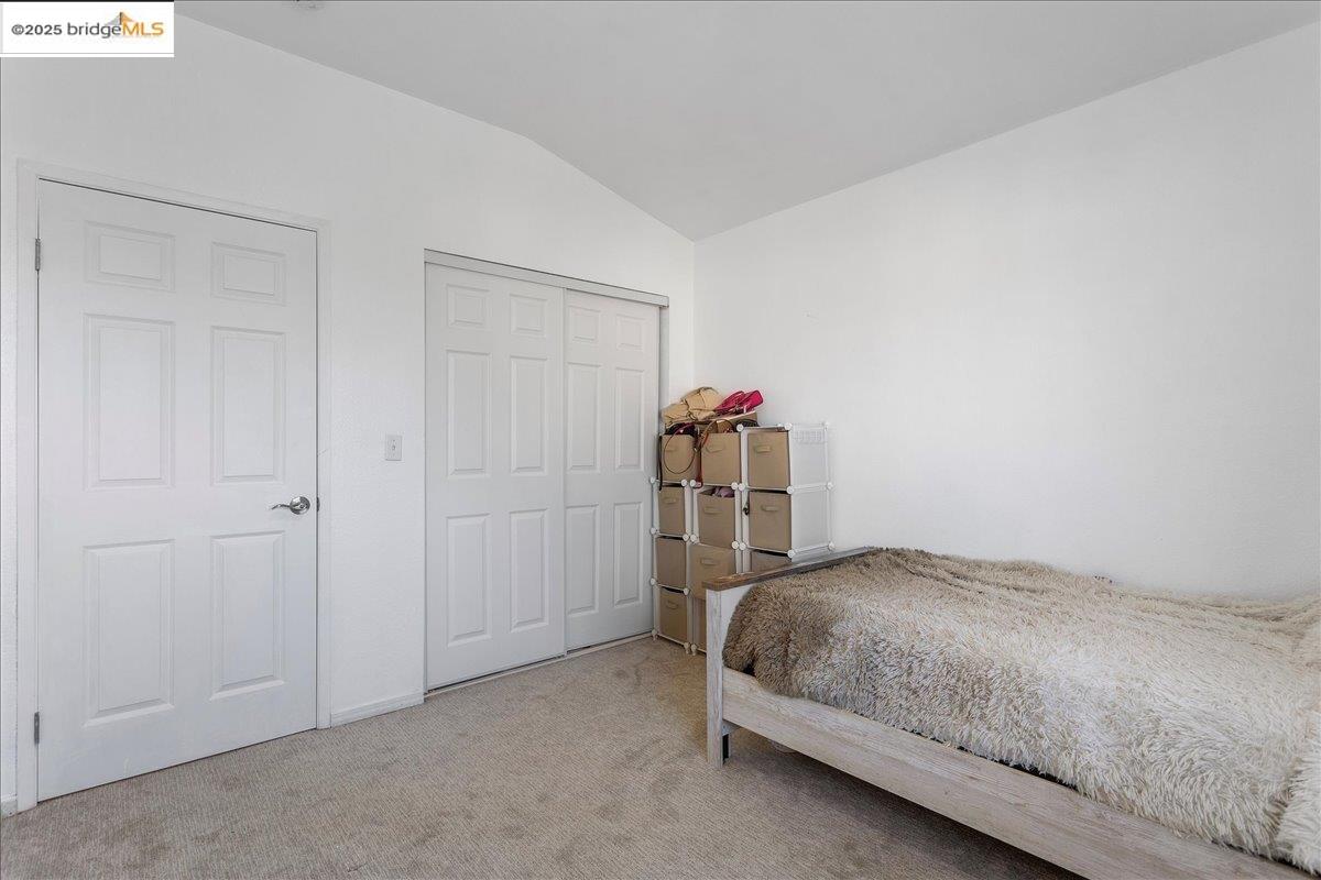 2007 Rock Springs Dr