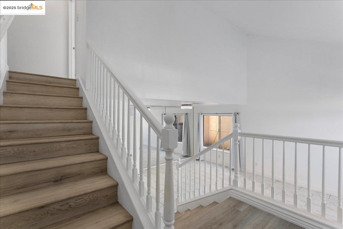 2007 Rock Springs Dr