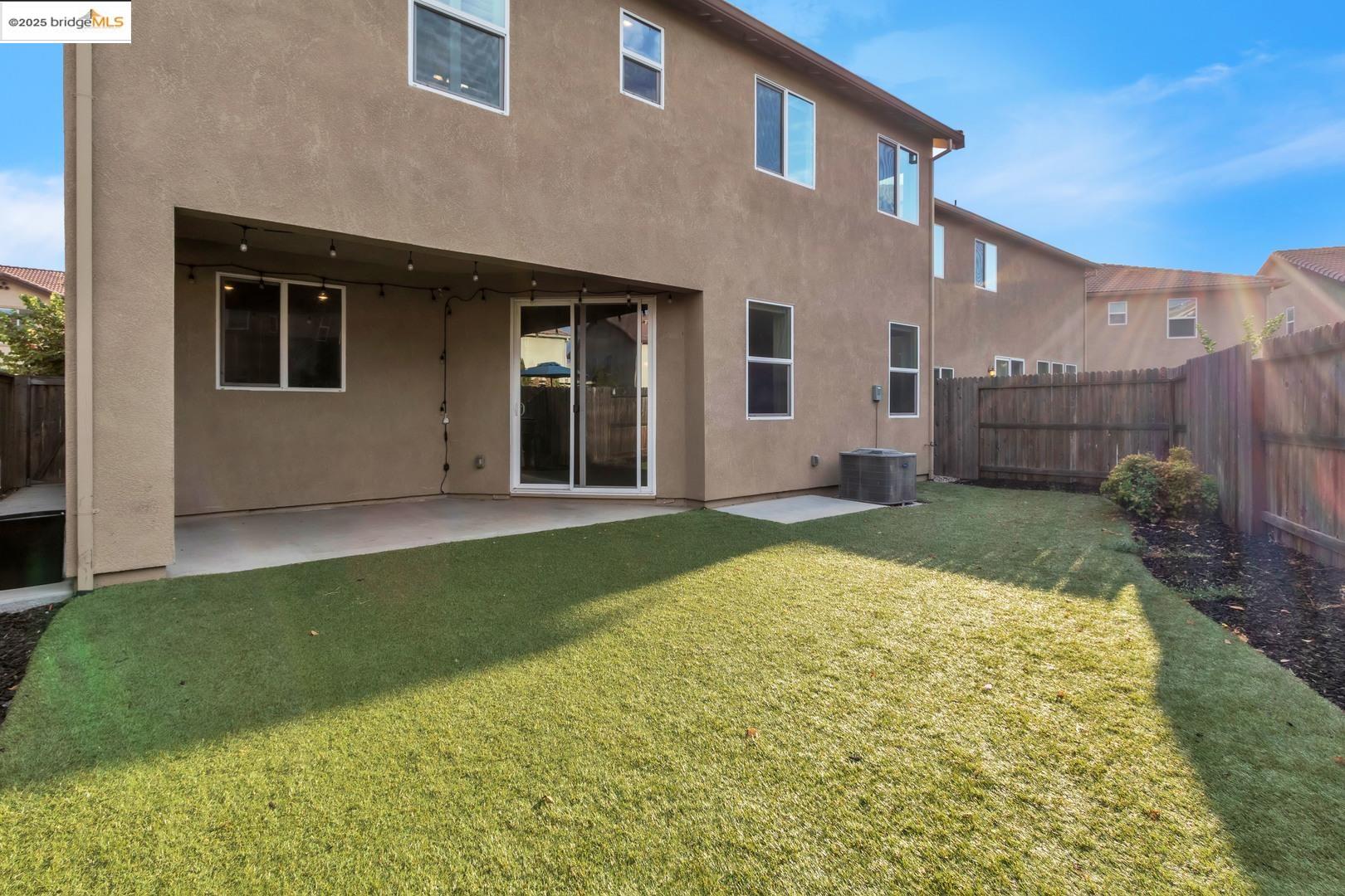 5313 Pebble Banks WAY