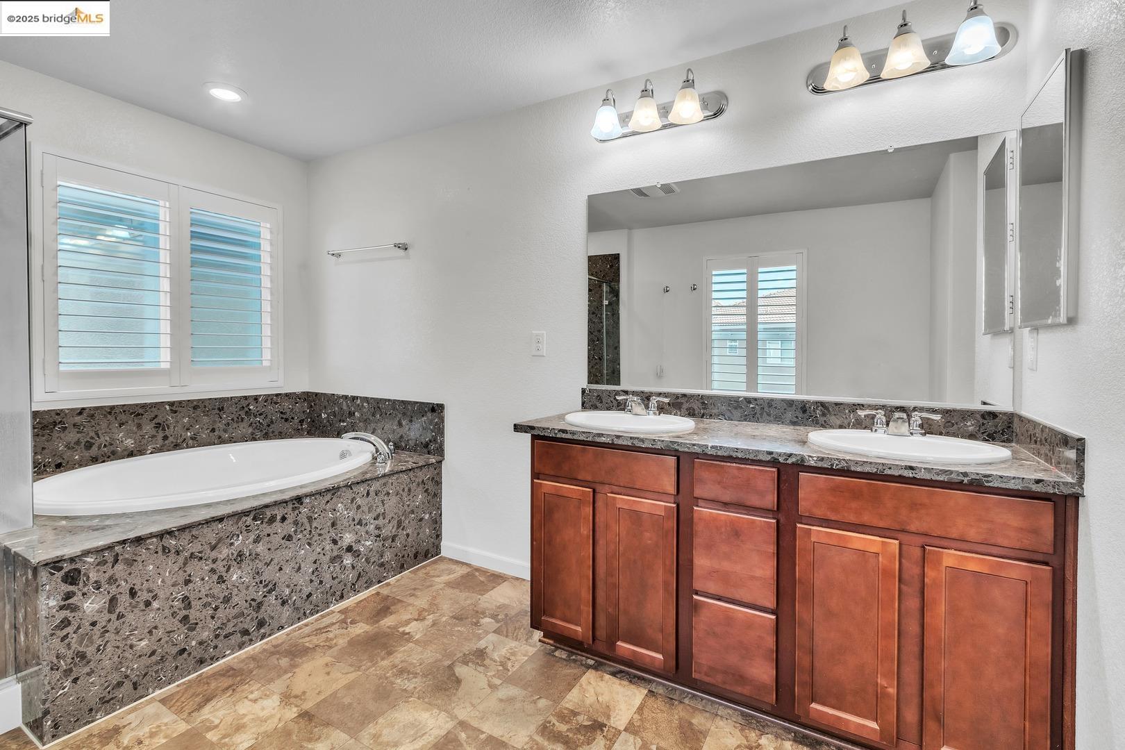 5313 Pebble Banks WAY