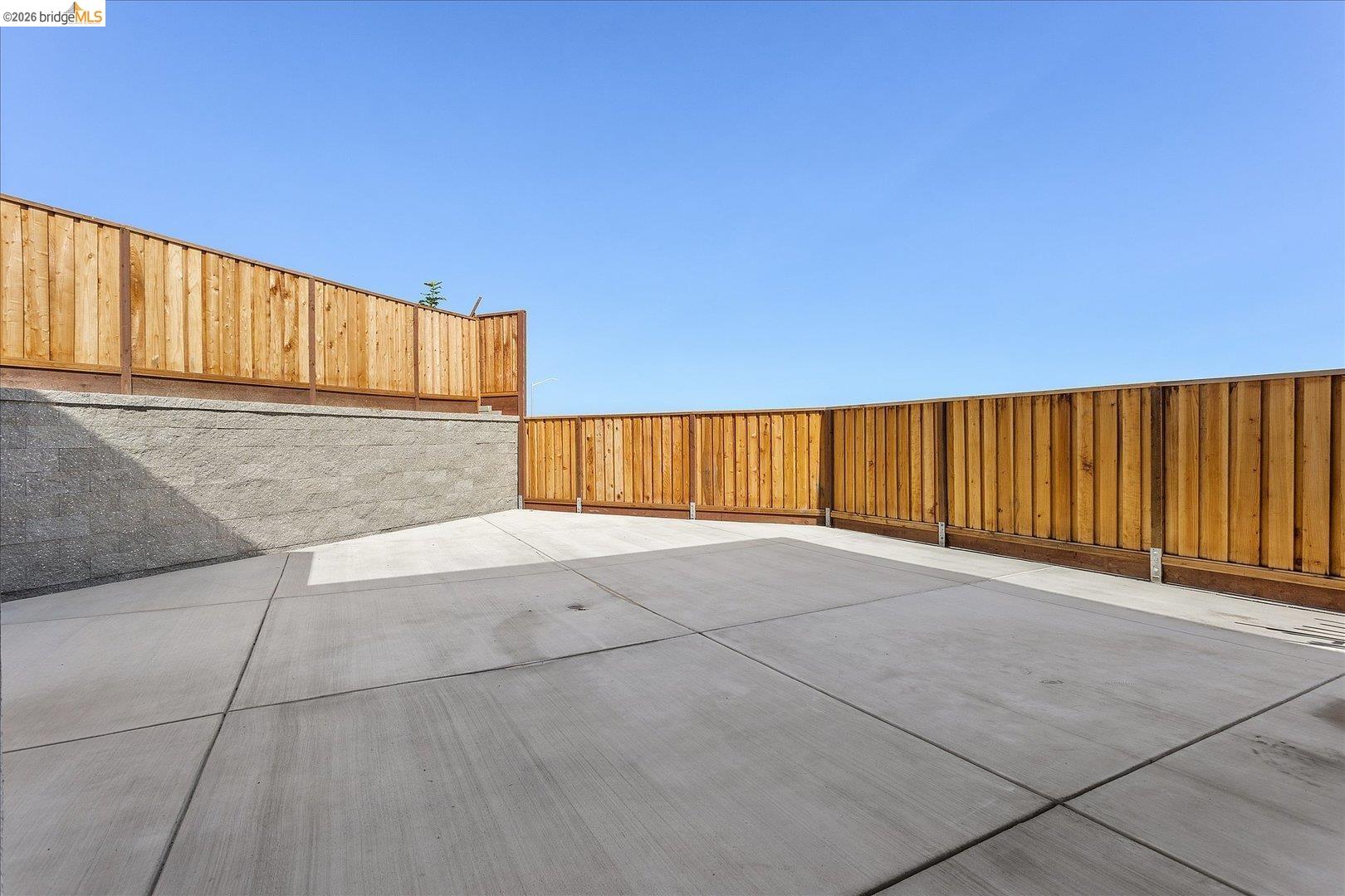 5601 Ridgepoint WAY