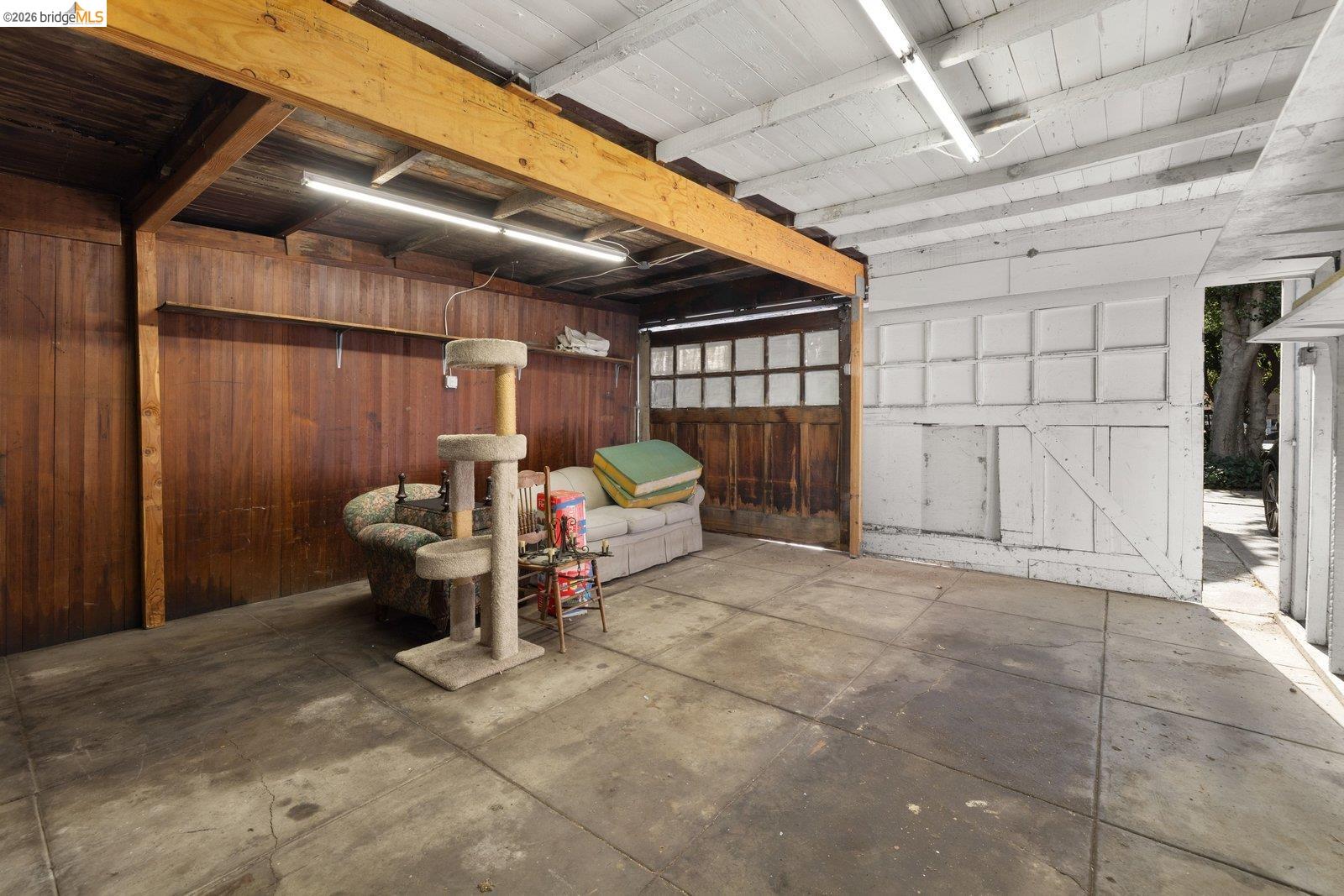 200 Haas Ave