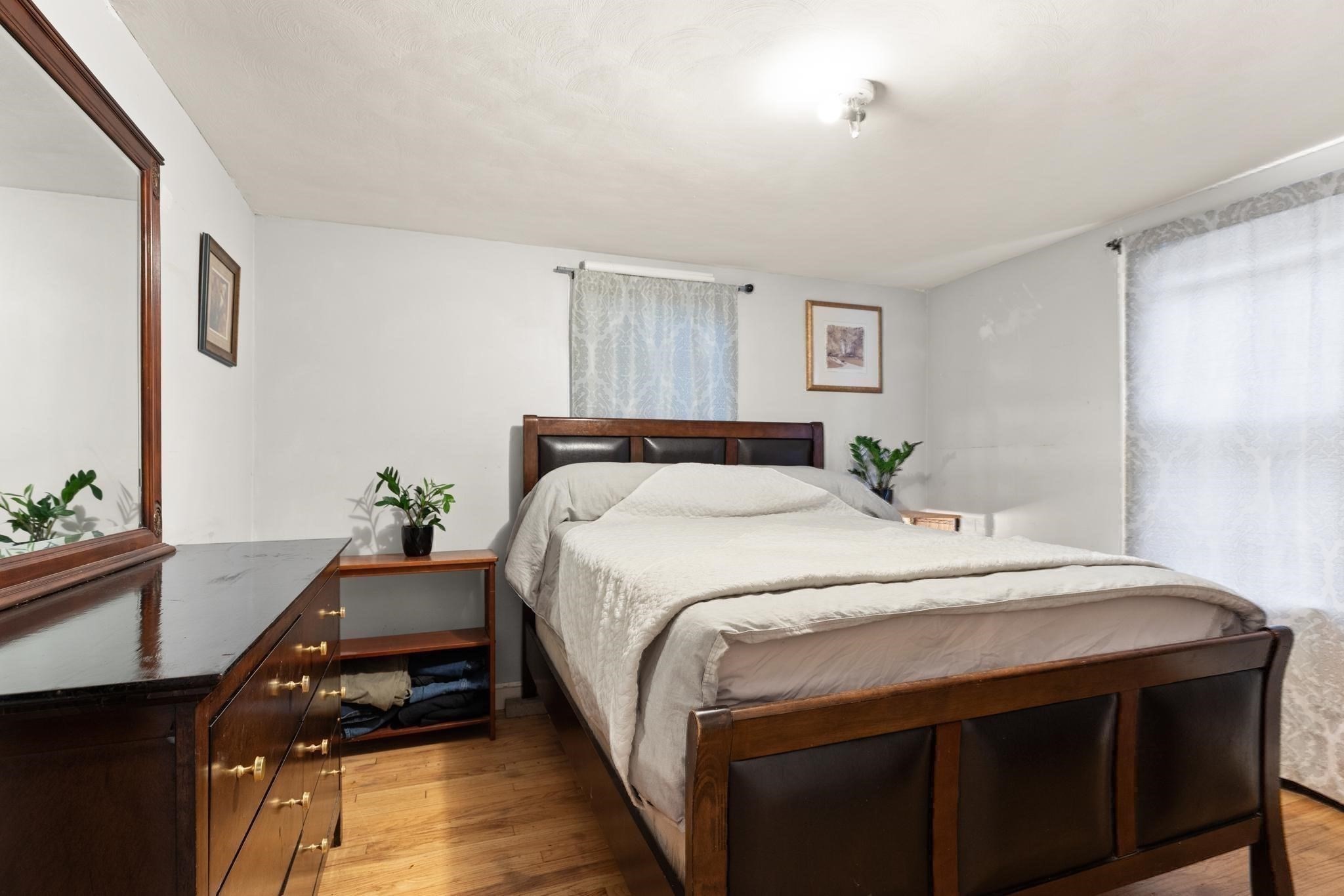 24 Taylor Rd
