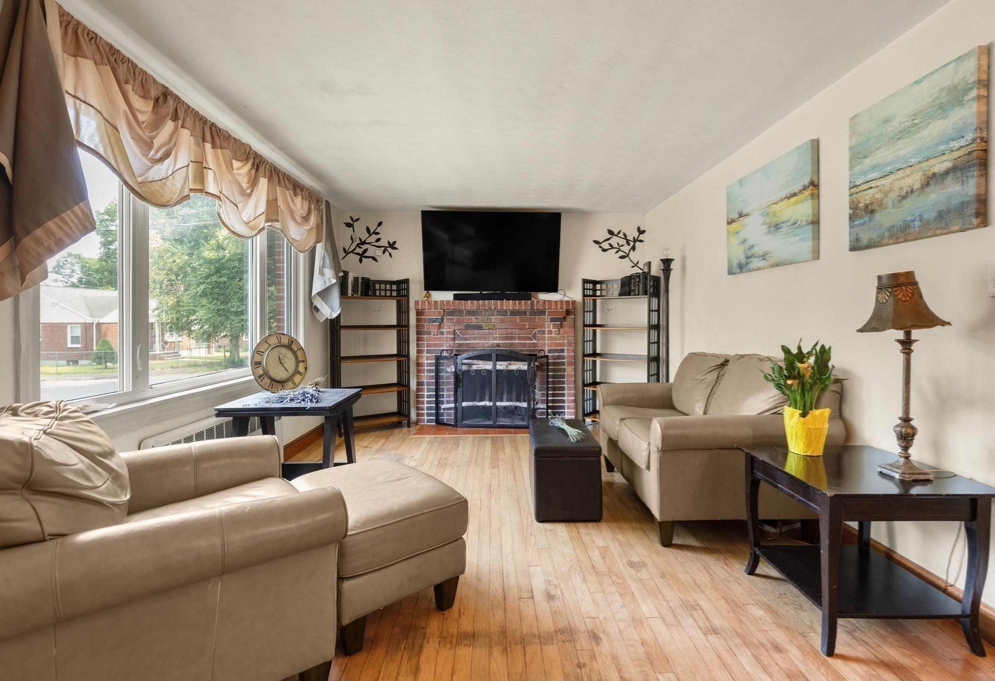 24 Taylor Rd