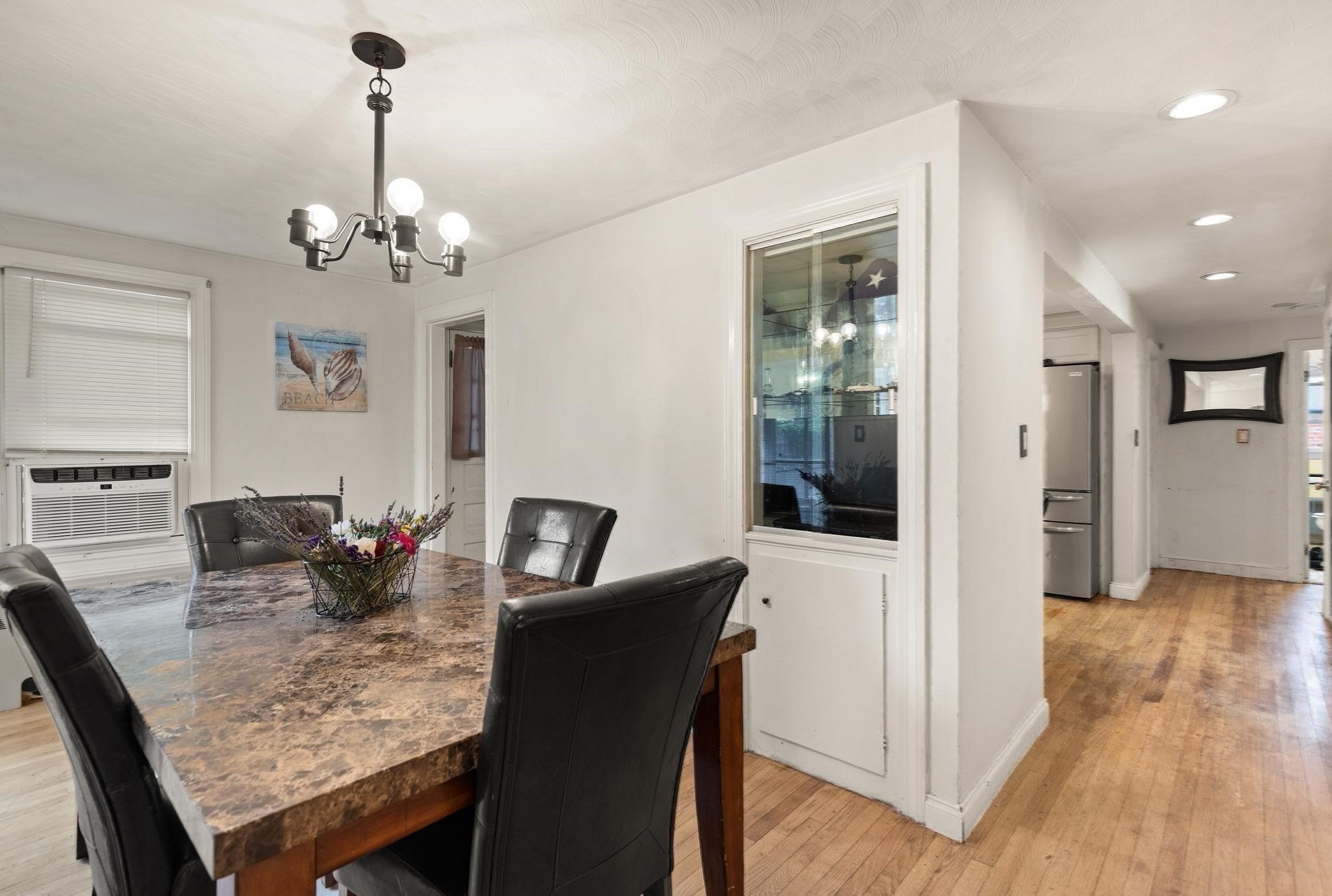 24 Taylor Rd