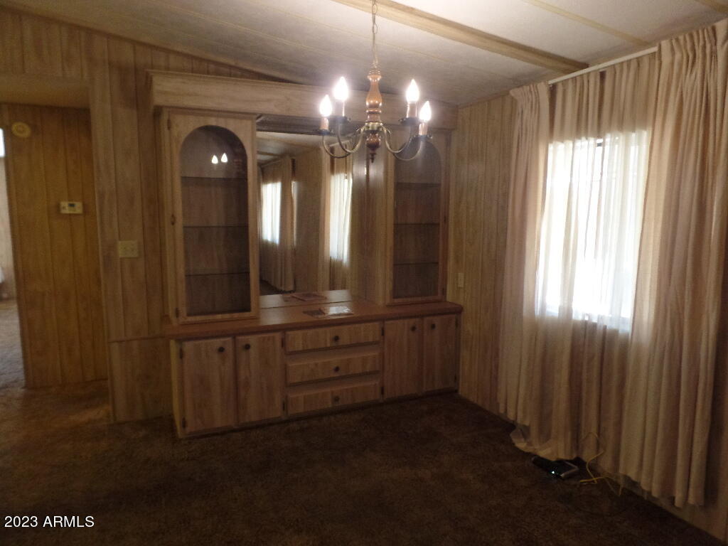 2920 E Sequoia Drive